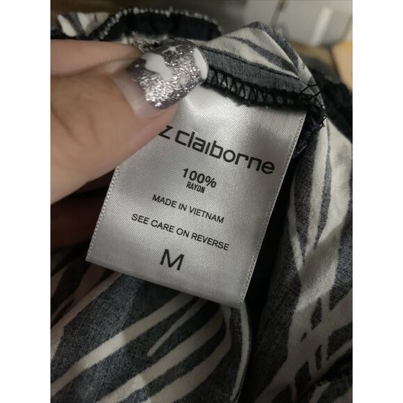 Liz Claiborne Womens Skirt Size Medium Black White Abstract Elastic‎ Summer - Picture 8 of 8